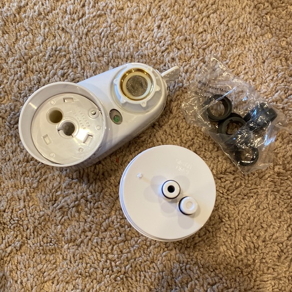 NWOT Brita Faucet Filtration System - Picture 5 of 5